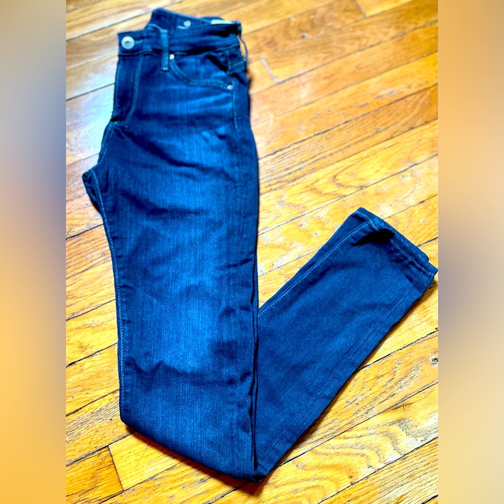 ag (adriano goldschmied) “the farrah” high rise skinny jeans NWOT sz 24
